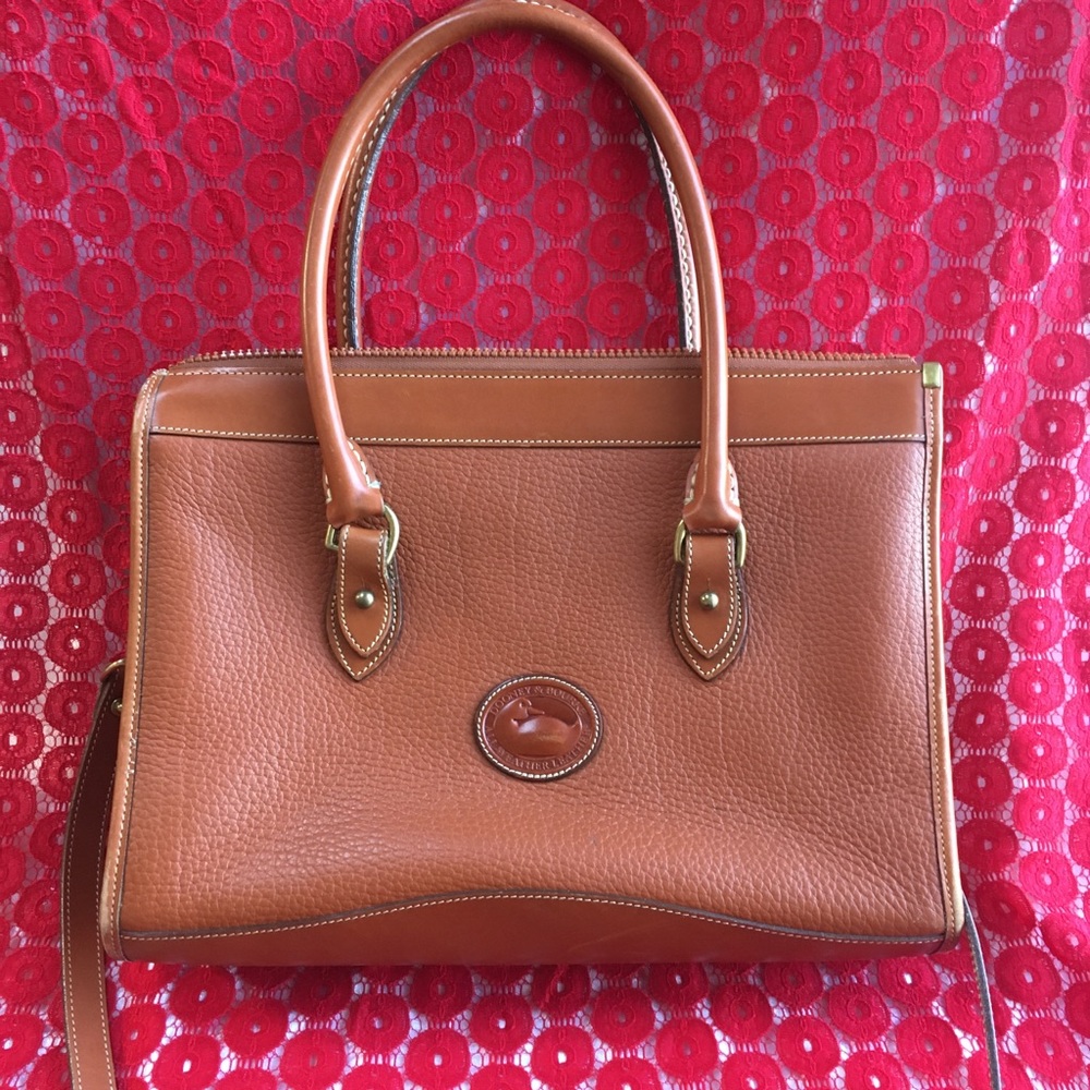 Vintage Dooney & Bourke All-Weather Leather bag.